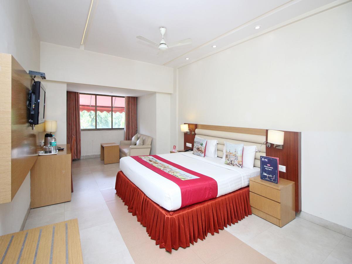 Hotel Mb International Palace Side Mysore Extérieur photo