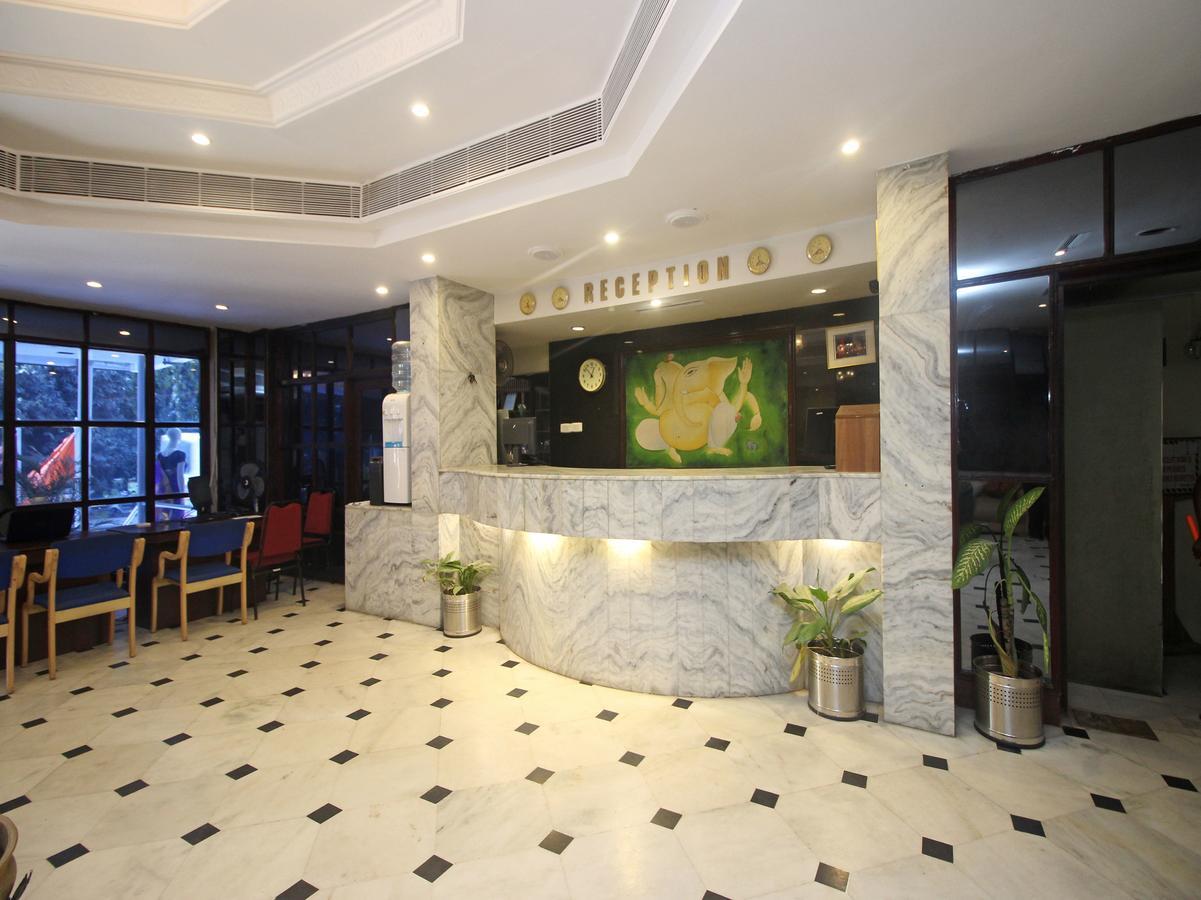 Hotel Mb International Palace Side Mysore Extérieur photo